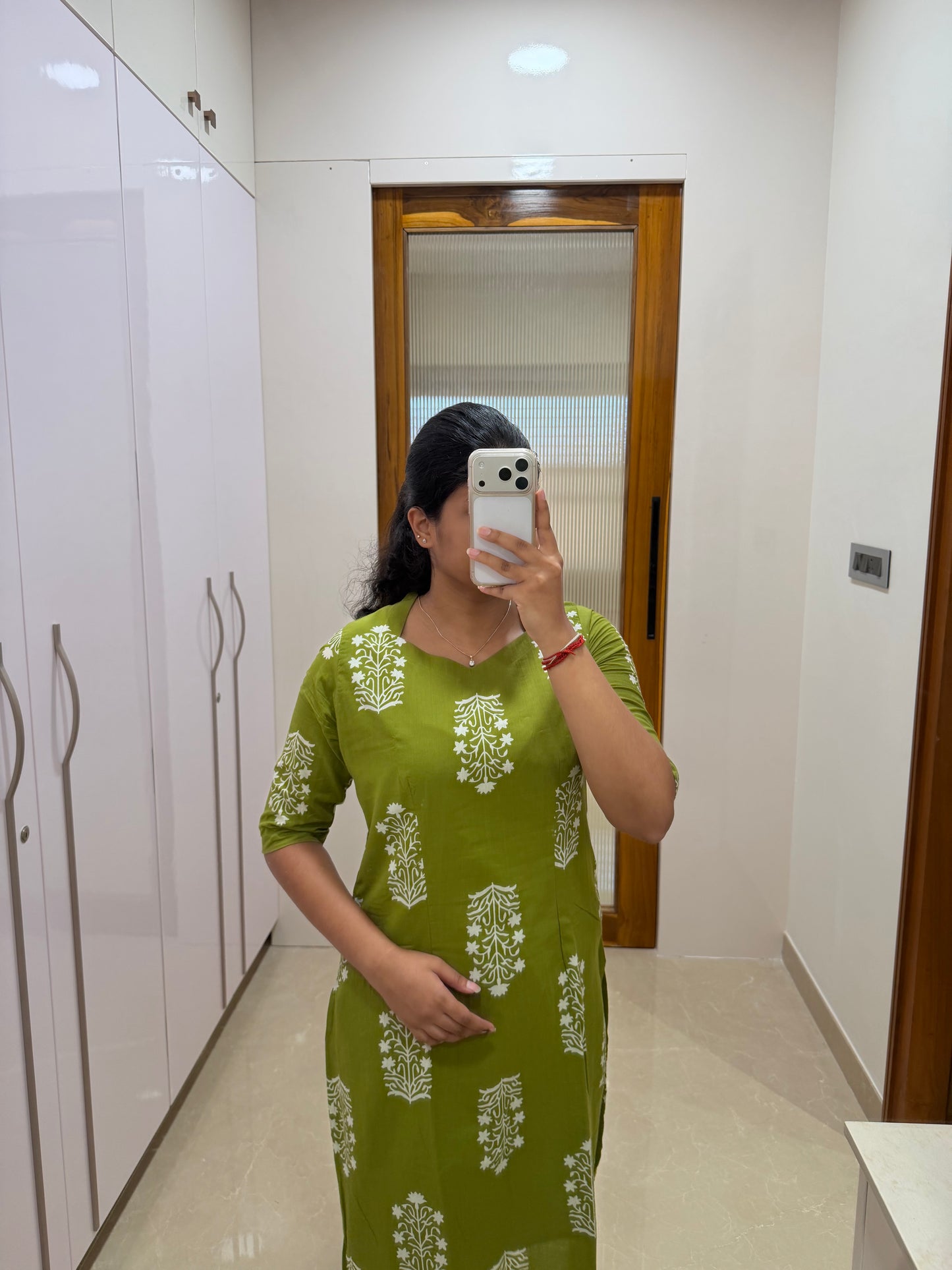 Green motif and cream coord set