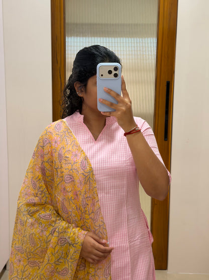 Baby pink self checked with yellow Kota shawl