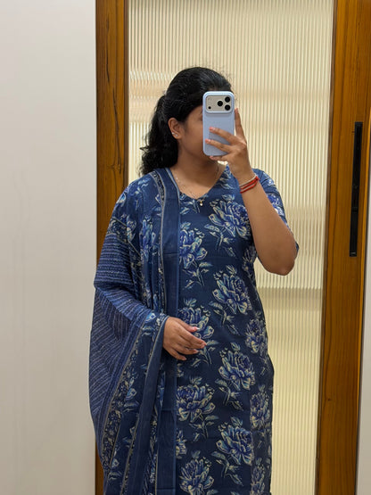 Blue floral Jaipur cotton 3 piece set