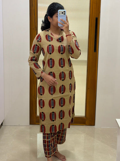Beige ,red and blue motif coord set