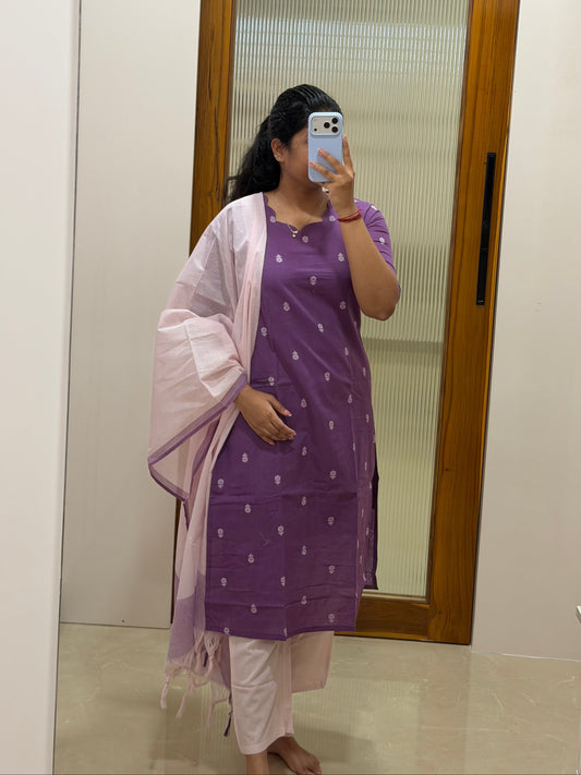 Purple and light pink handloom 3 piece set