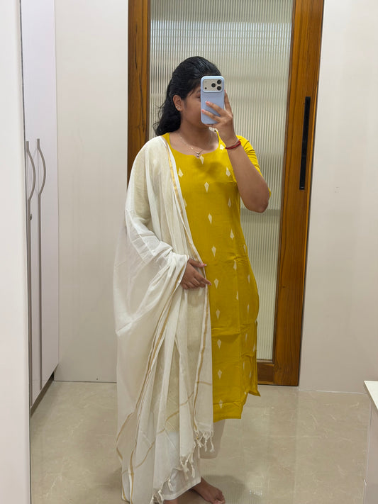 Yellow and white handloom 3 piece set