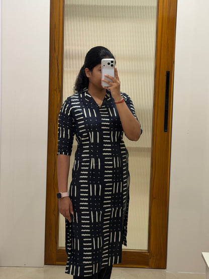Black abstract coord set